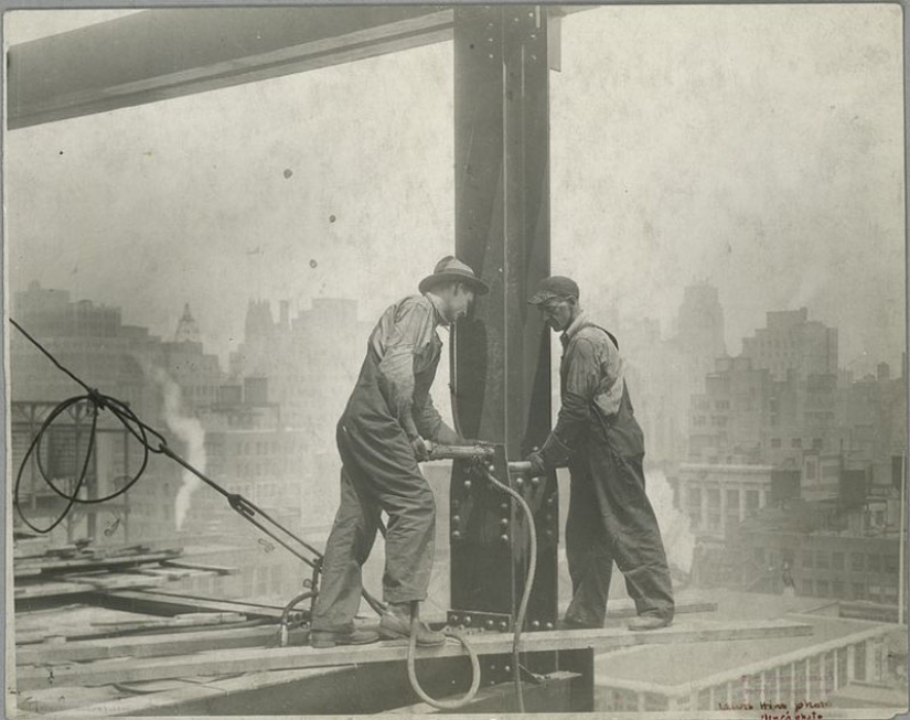 The Construction Of The Empire State Building The Construction Of The Empire State Building