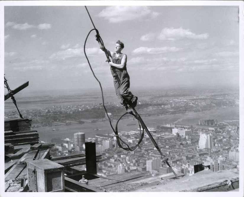 The Construction Of The Empire State Building The Construction Of The Empire State Building