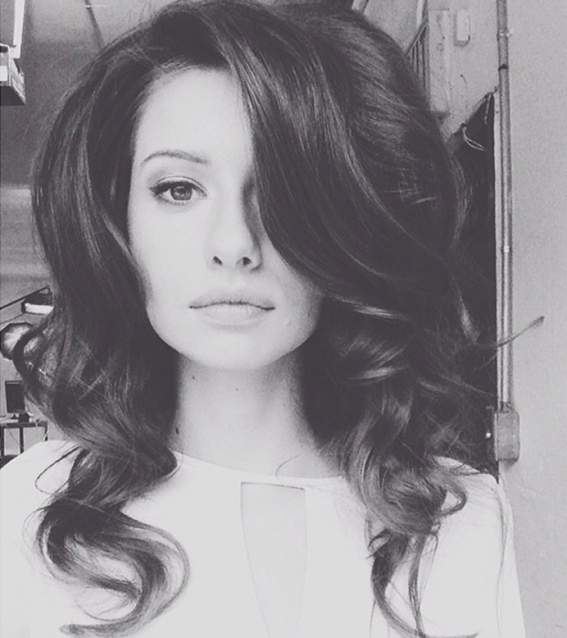 The doctors told the model to have an abortion after she has deleted 95% of the jaw to cancer — and that's what she did The doctors told the model to have an abortion after she has deleted 95% of the jaw to cancer — and that's what she did