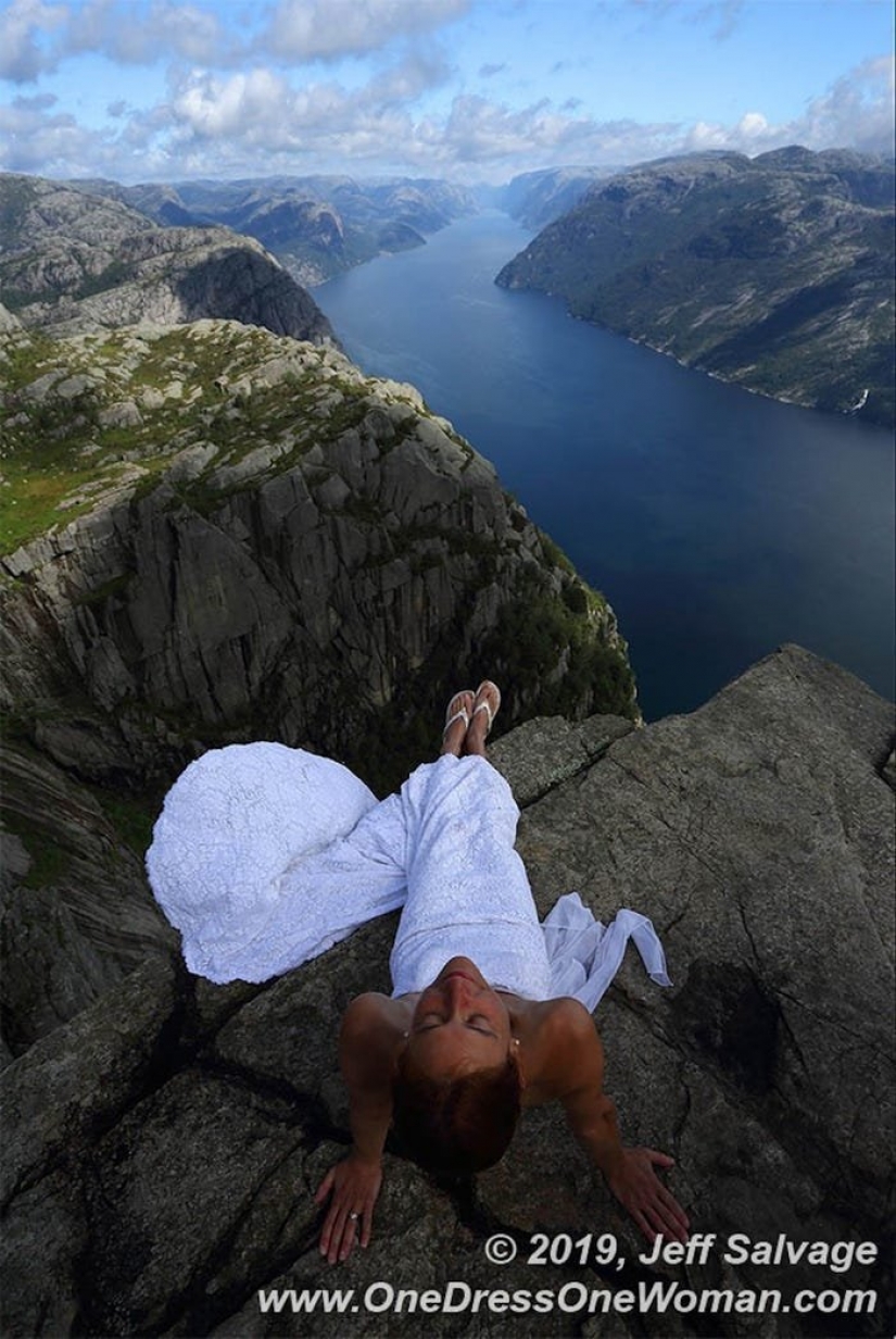 The eternal bride: the man 12 years photographing wife in wedding dress around the world