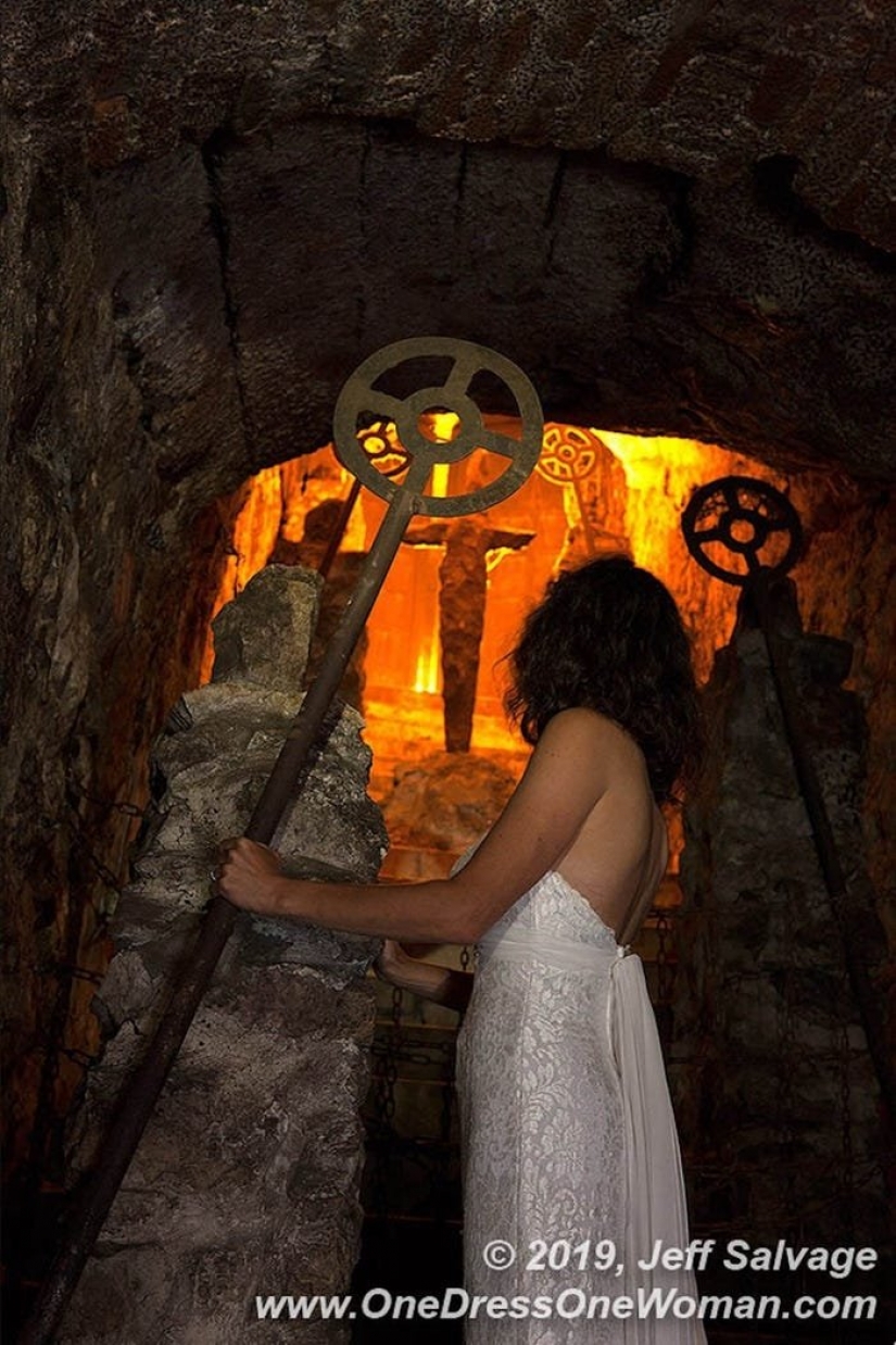 The eternal bride: the man 12 years photographing wife in wedding dress around the world