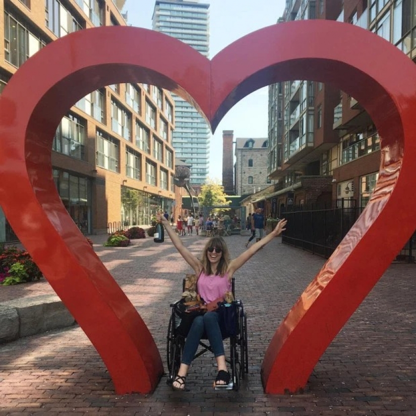 The fall and the Epiphany: the journalist was forced to drink his own urine to survive in the wilderness