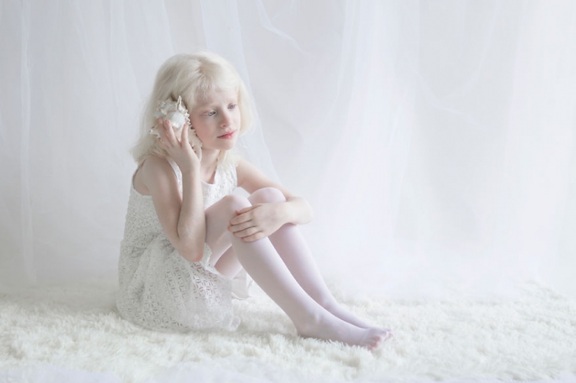 The hypnotic beauty of albinos in the project Julia Taits The hypnotic beauty of albinos in the project Julia Taits