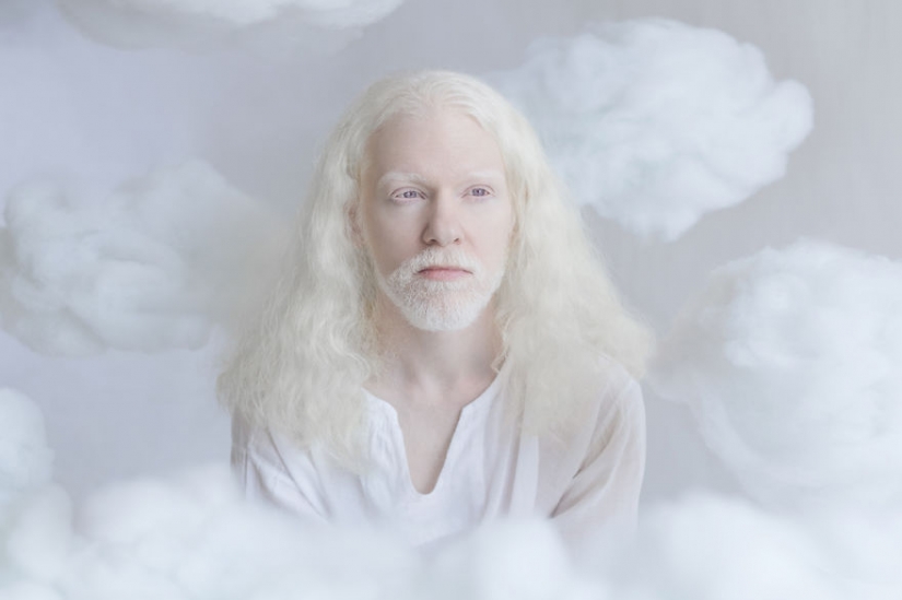 The hypnotic beauty of albinos in the project Julia Taits The hypnotic beauty of albinos in the project Julia Taits