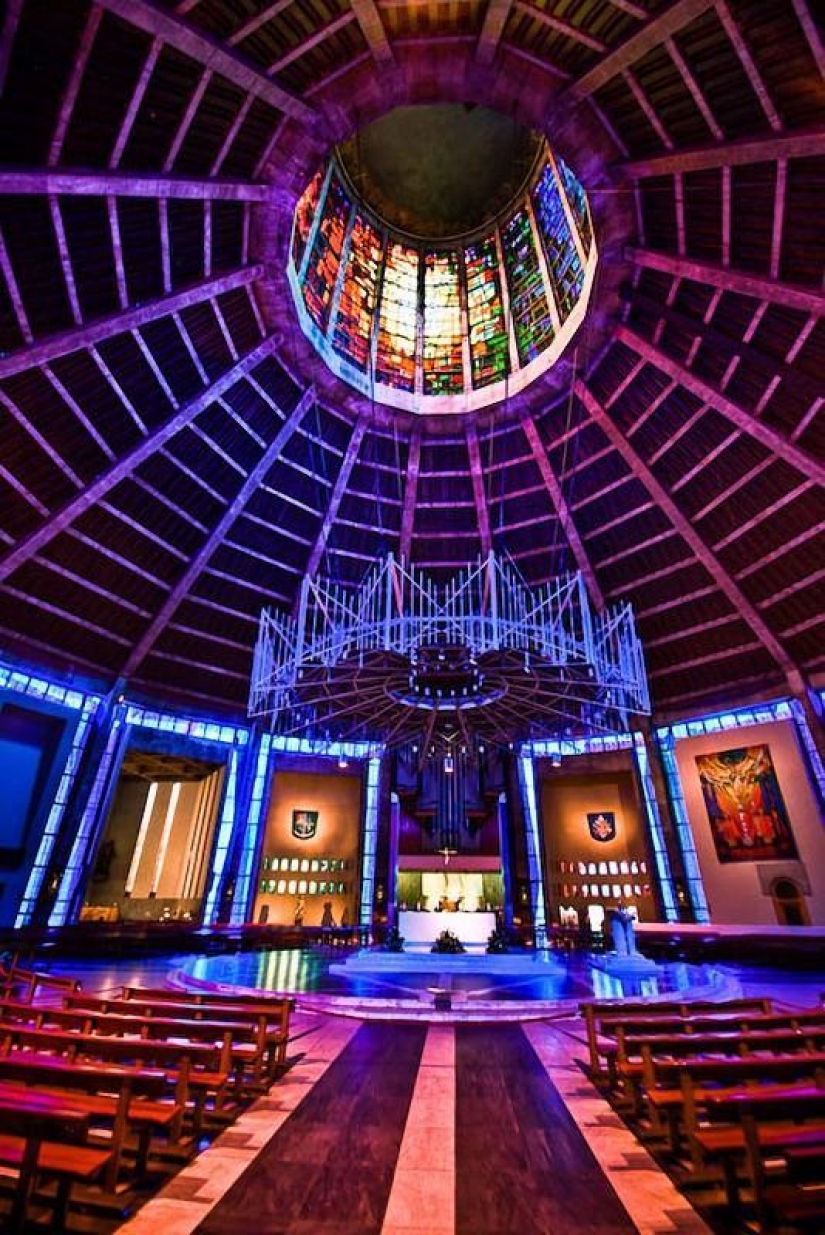 The modern architecture of the temples The modern architecture of the temples