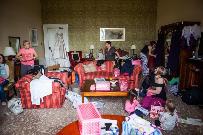 The most honest footage from the weddings from British photographer Ian Weldon