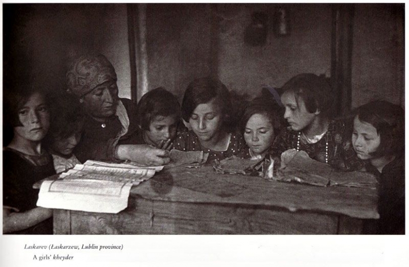 The Polish Jews through the eyes of al Kacyzne. Stunning pictures! The Polish Jews through the eyes of al Kacyzne. Stunning pictures!