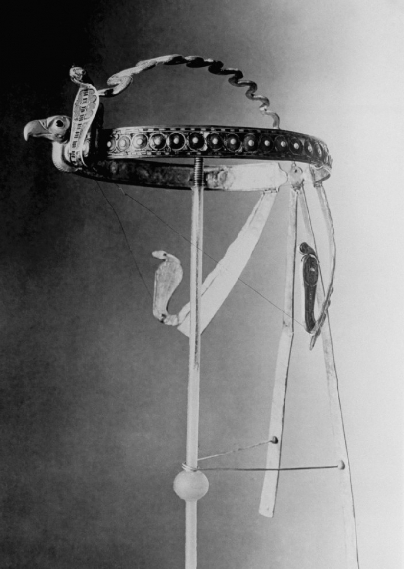 The secrets of Pharaoh The secrets of Pharaoh