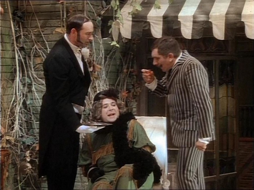 The shooting of the film "Hello, I your aunt!" The shooting of the film "Hello, I your aunt!"