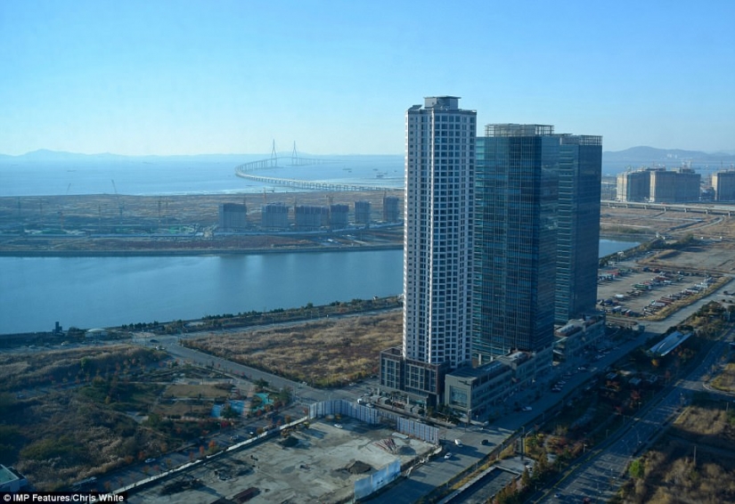 The smart city of the future in which no one lives: how fell the most ambitious construction project in Asia