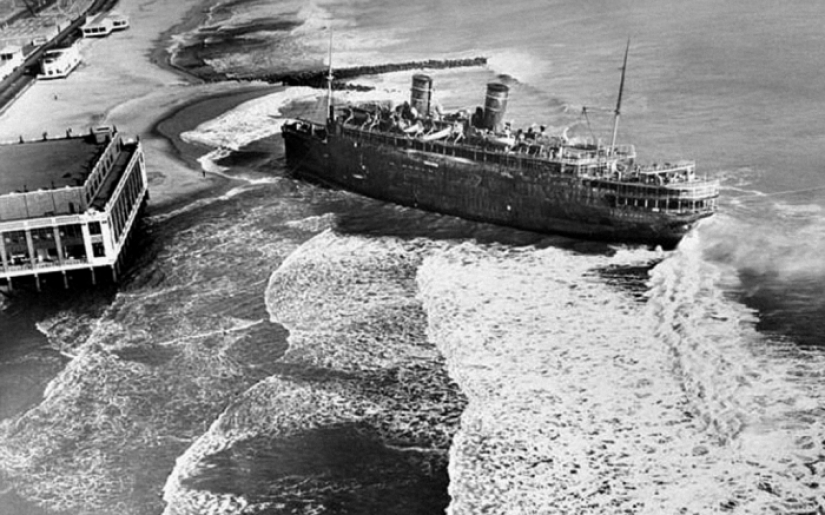 The tragedy of the Morro Castle disaster on the liner, hosted by the national hero of the United States