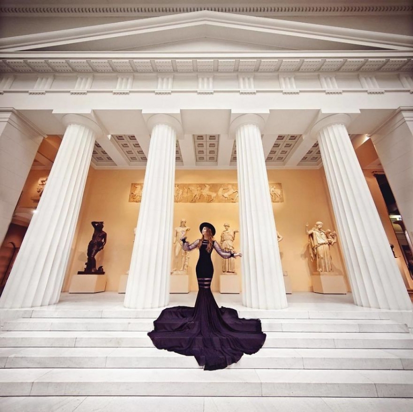 The world is under the skirt: the Russian traveler has conquered instagram photos to airy dresses