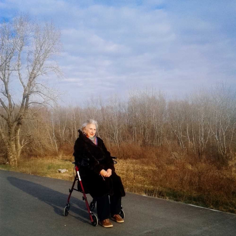 These photographs show the beauty and sorrow of Romania