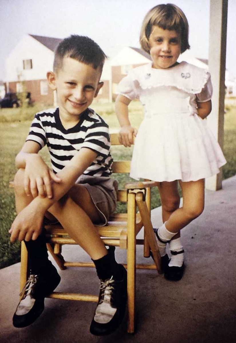 "This is not porn": a blog with great collection of vintage photos of celebrities