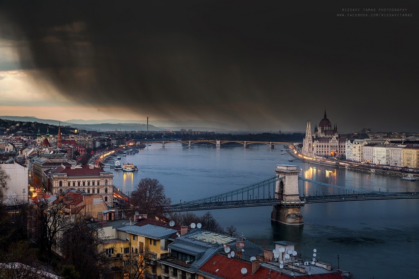 To risk your life for photos: 25 great pictures of Budapest from a height To risk your life for photos: 25 great pictures of Budapest from a height