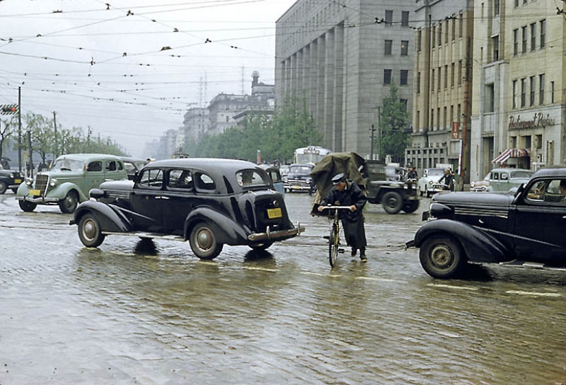 Tokio de la década de 1950 en las fotografías en color