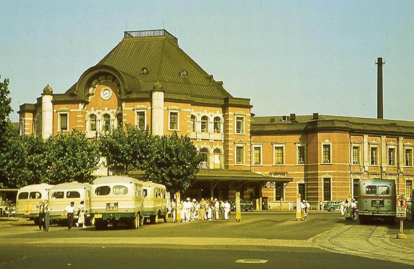 Tokio de la década de 1950 en las fotografías en color
