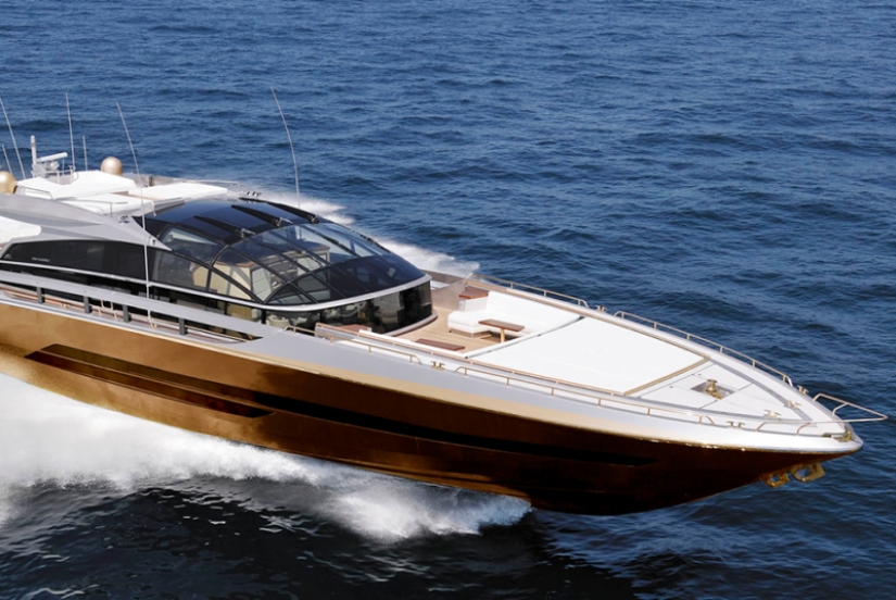Tons of gold, racetracks and dinosaur bones: amazing energy savings on luxury yachts