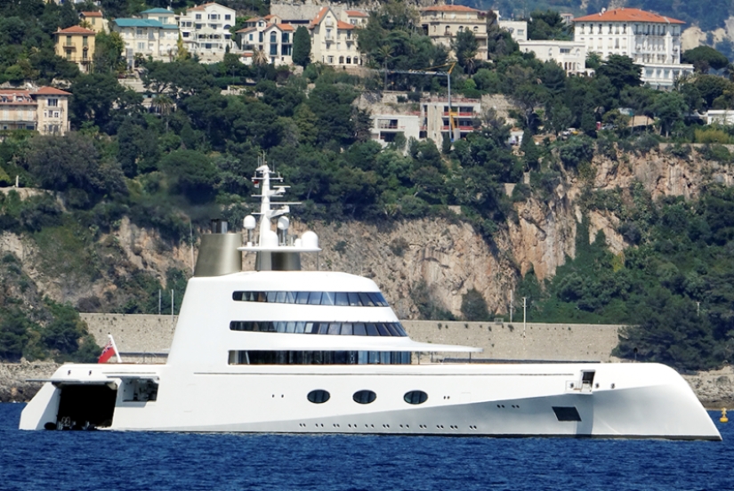 Tons of gold, racetracks and dinosaur bones: amazing energy savings on luxury yachts