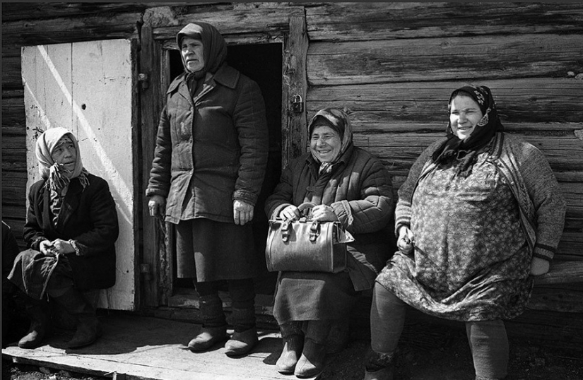 Un perdido "edad de Oro": 44 documental fotos por Vladimir Sokolaev Un perdido "edad de Oro": 44 documental fotos por Vladimir Sokolaev