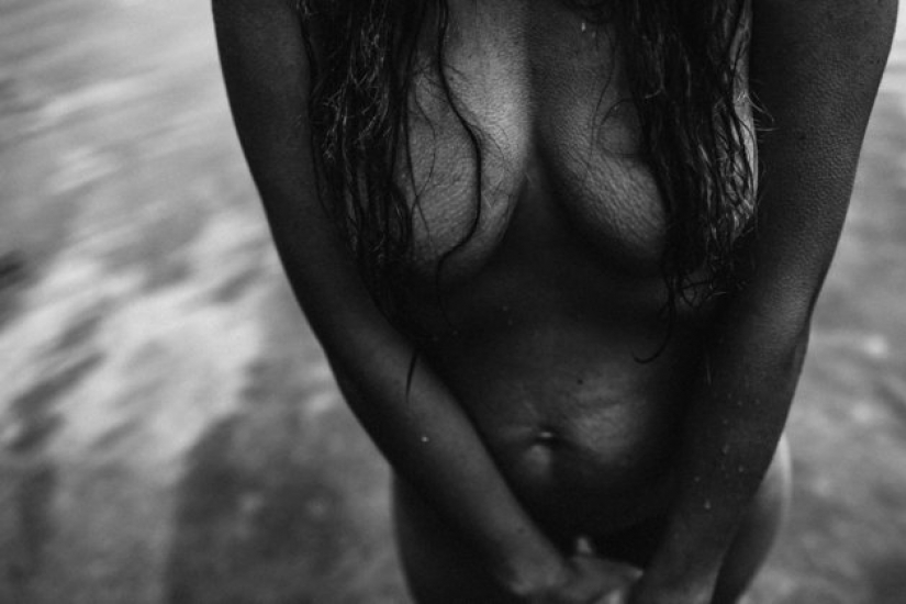 Una madre joven apareció en una caliente sesión de fotos para recuperar su confianza Una madre joven apareció en una caliente sesión de fotos para recuperar su confianza