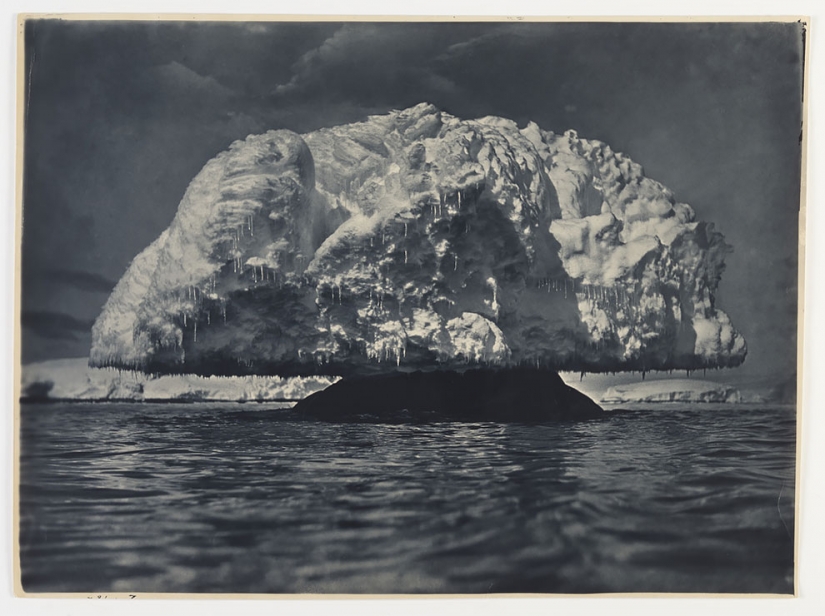 Unique photos from the first Australian Antarctic expedition 1911-1914 years