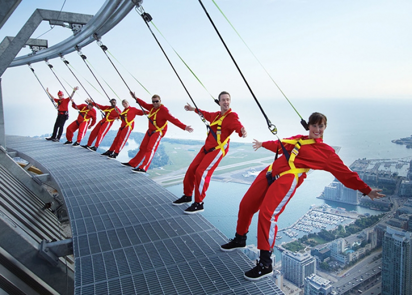 Unusual rides at the observation deck