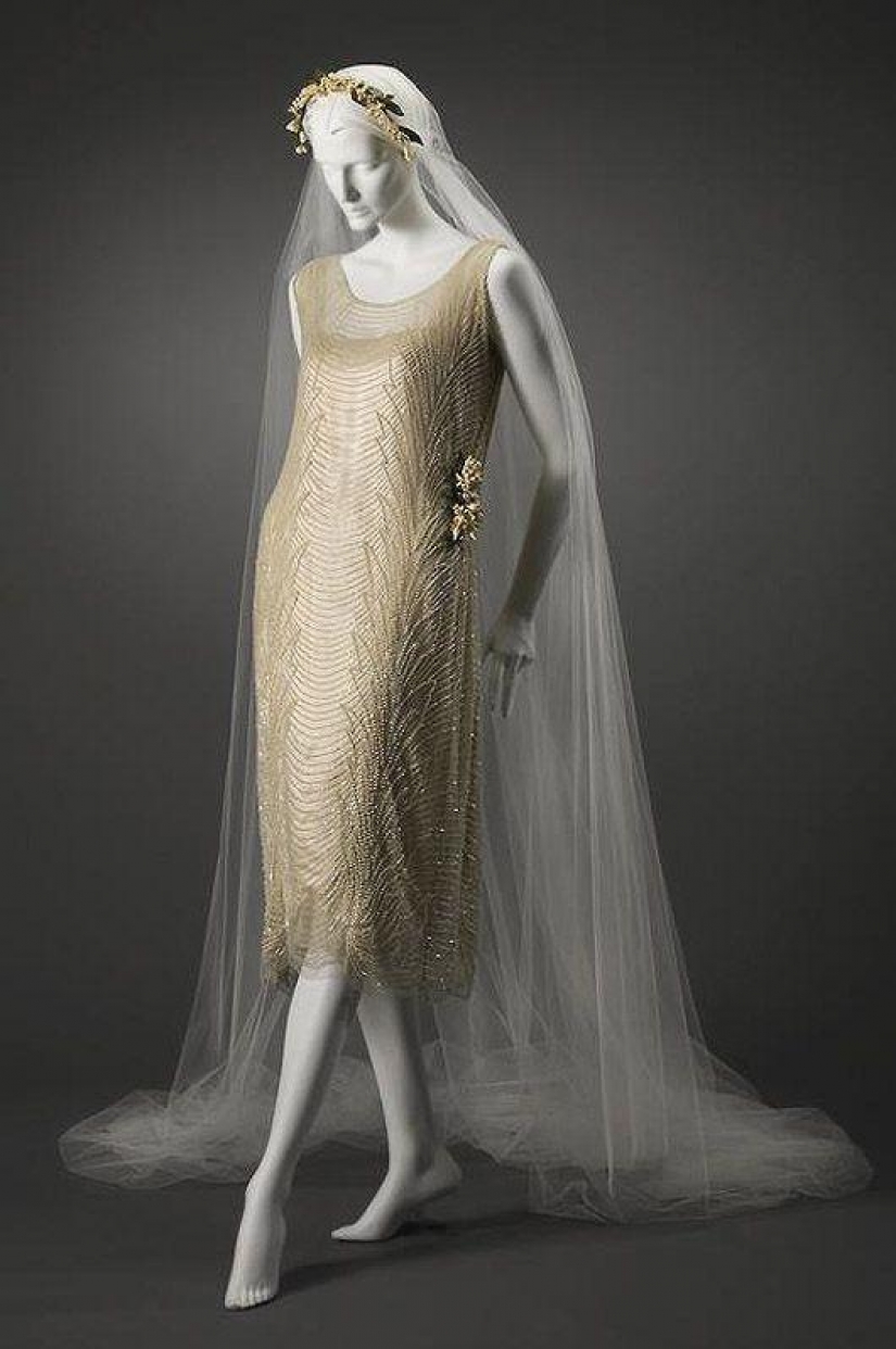Vestido de novia — 200 años de historia Vestido de novia — 200 años de historia
