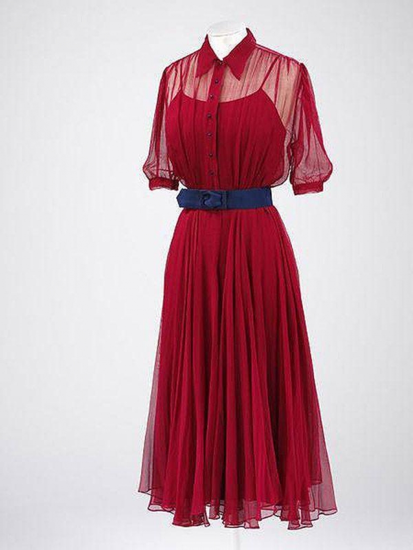 Vestido de novia — 200 años de historia Vestido de novia — 200 años de historia