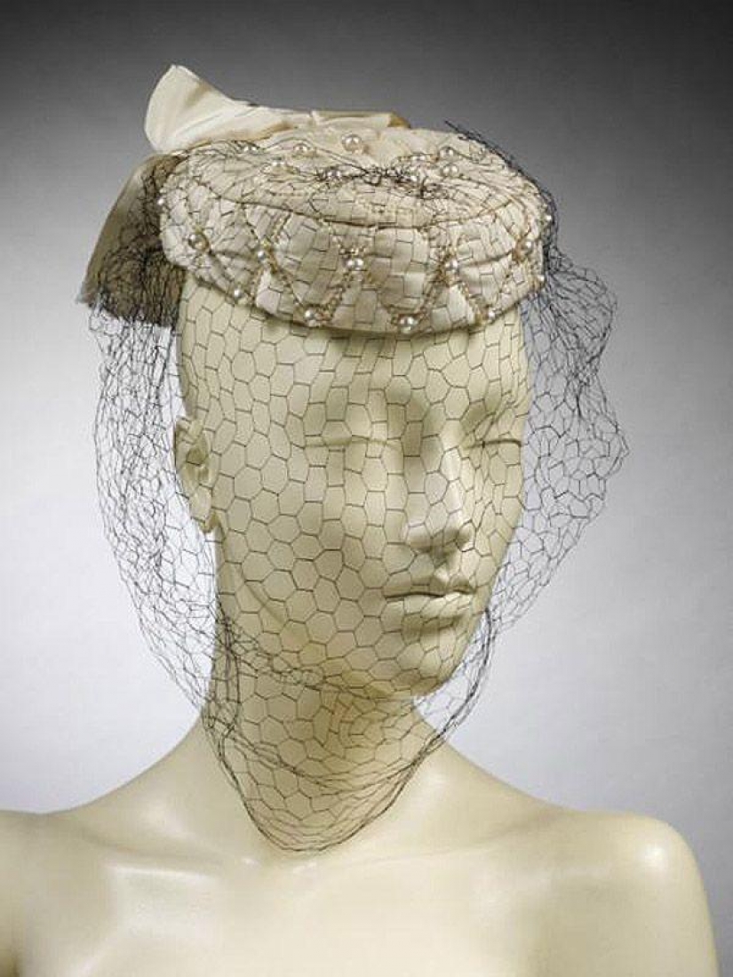 Vestido de novia — 200 años de historia Vestido de novia — 200 años de historia