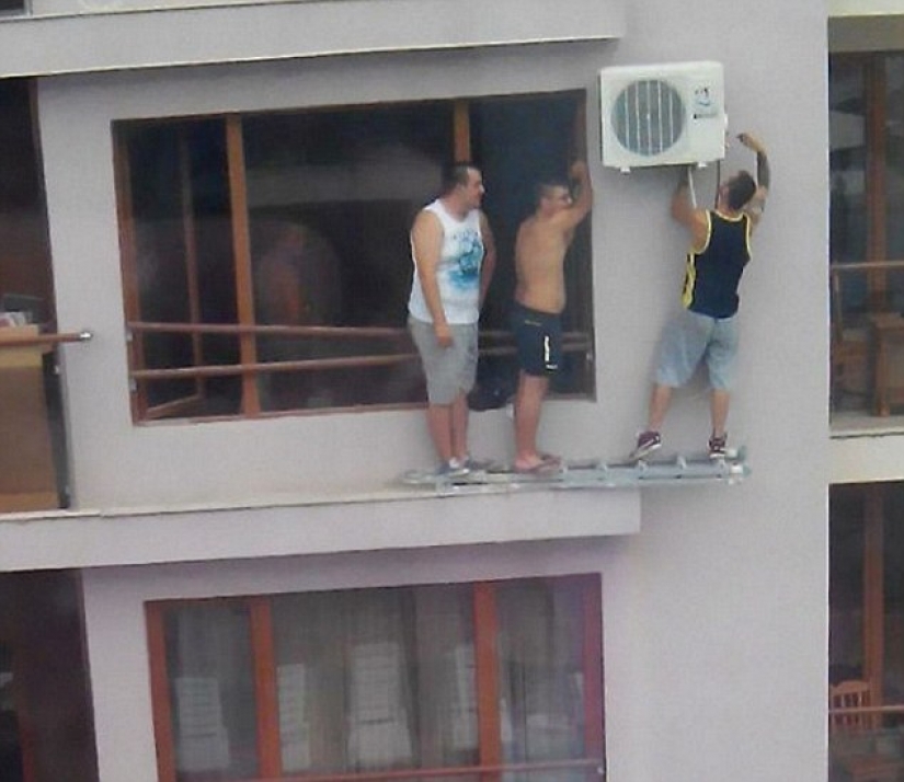 Watch the idiots at work, or How are they still alive? Watch the idiots at work, or How are they still alive?