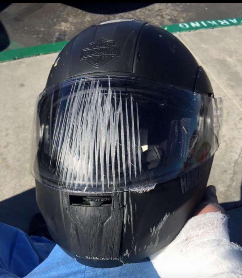 Watch your head: victims in accidents shared the photos of helmets that saved their lives Watch your head: victims in accidents shared the photos of helmets that saved their lives