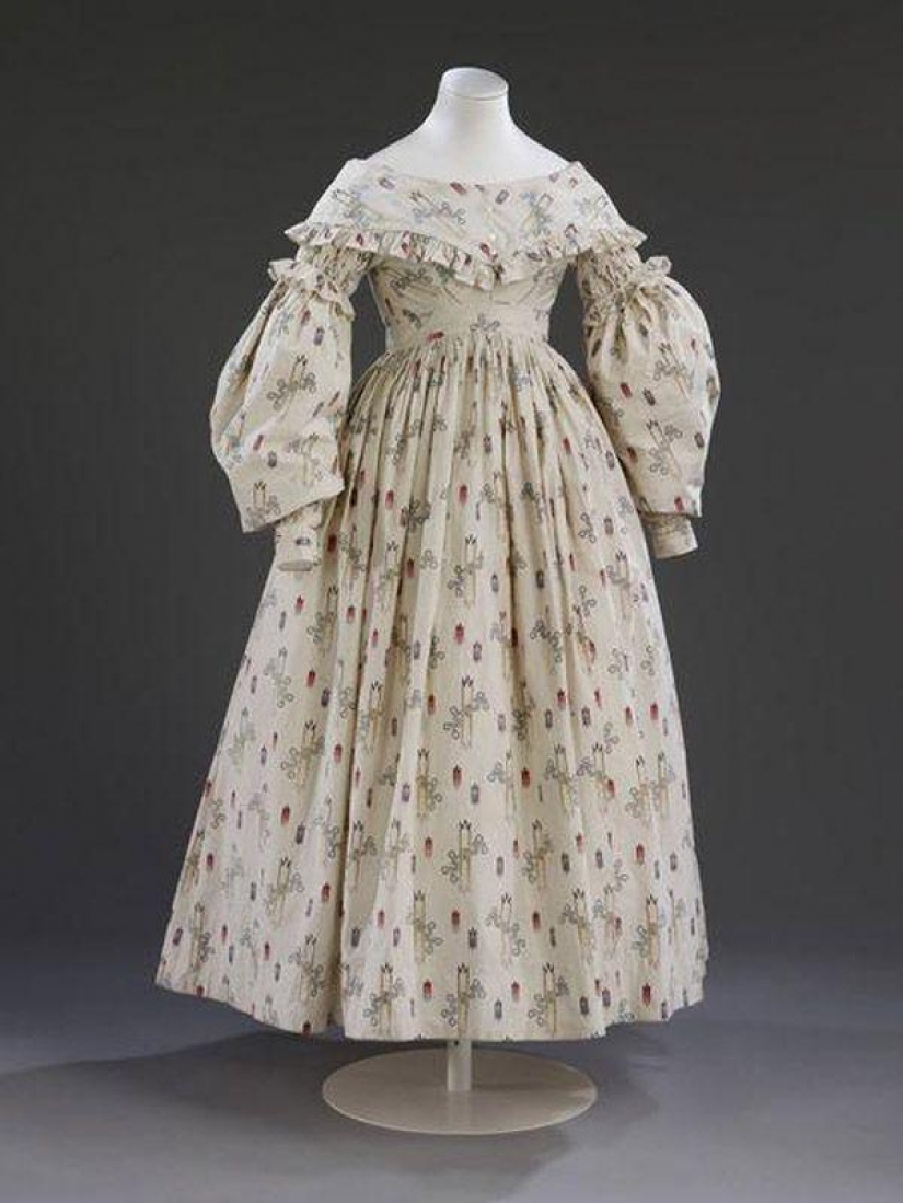 Wedding dress — 200 years of history