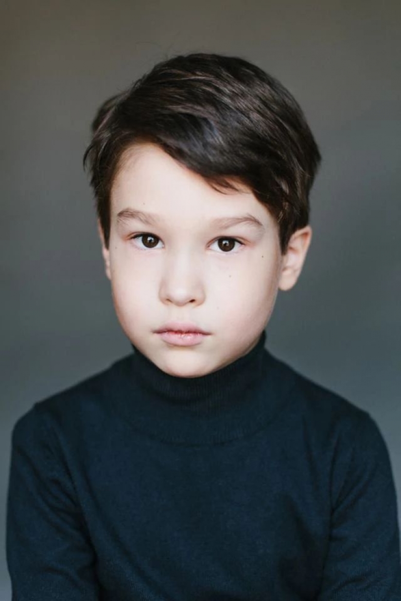 What if dad is Uzbek, and my mother is Armenian? 13 children with unusual beauty because of the mixed blood