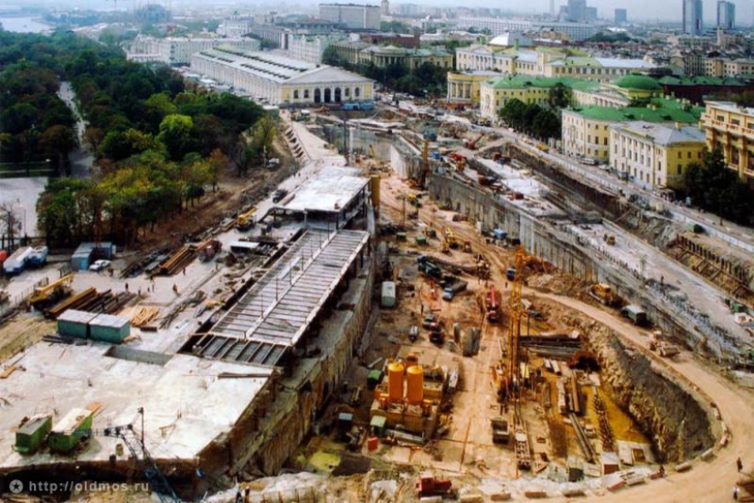 What was Moscow in the 90-ies What was Moscow in the 90-ies