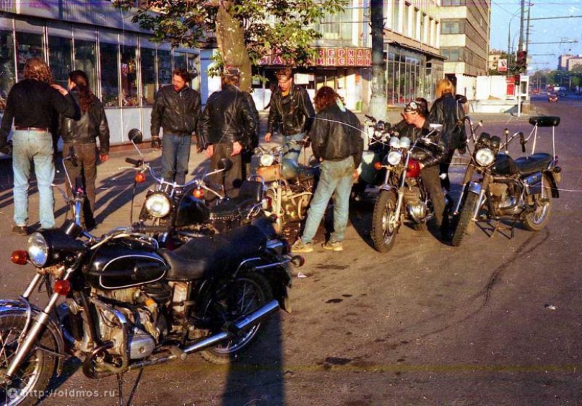 What was Moscow in the 90-ies What was Moscow in the 90-ies