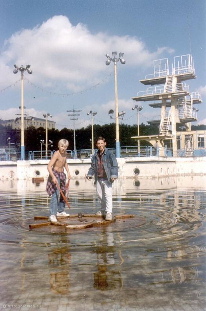 What was Moscow in the 90-ies What was Moscow in the 90-ies