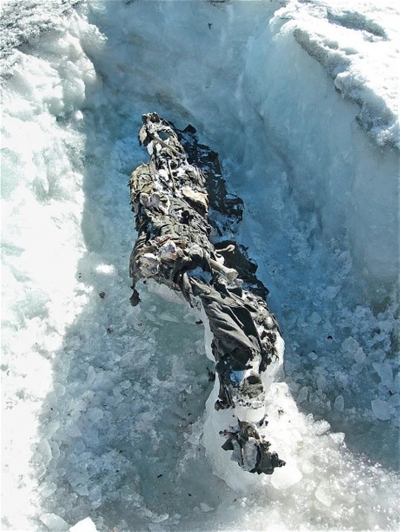 What's beneath the ice: the 12 scariest findings in the glaciers What's beneath the ice: the 12 scariest findings in the glaciers