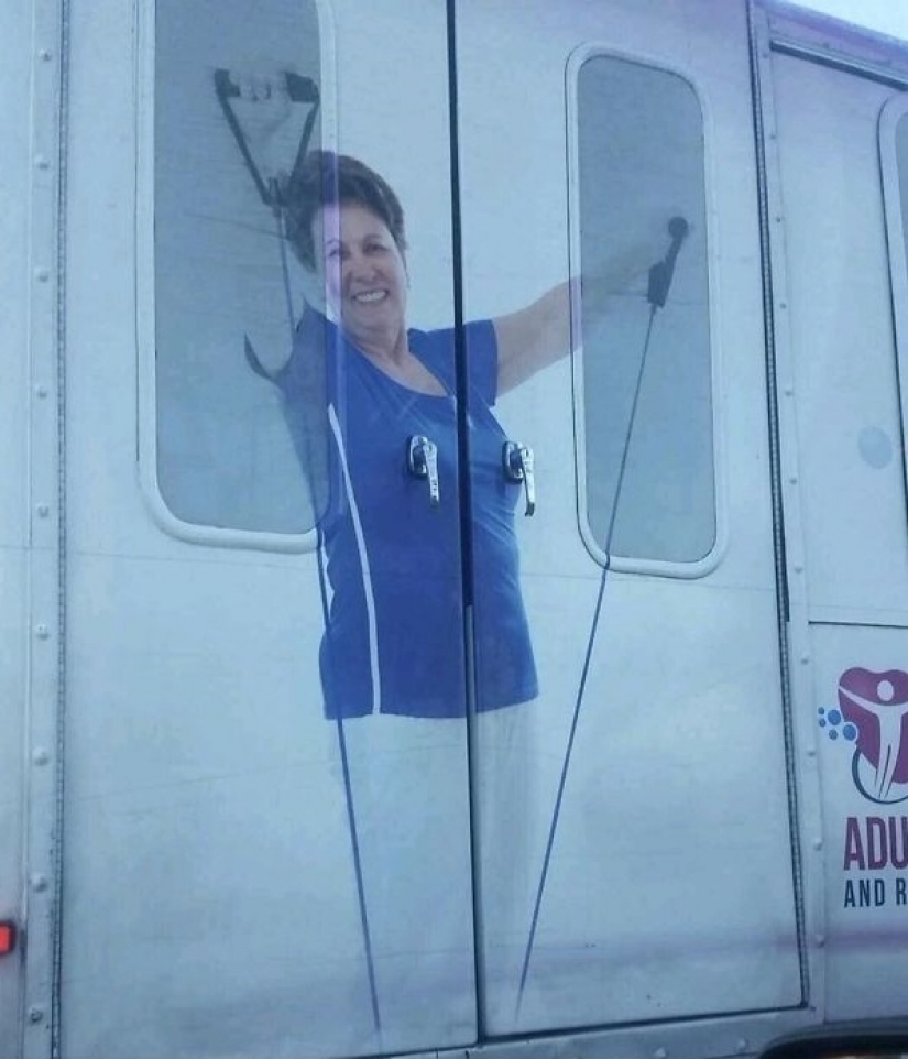 When the designer drunk, but doesn't want to go home and continues to work When the designer drunk, but doesn't want to go home and continues to work