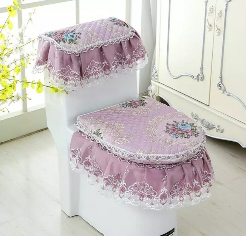 When your tastes are specific and I love ruffles: lace cushion cover from Aliexpress for just the house