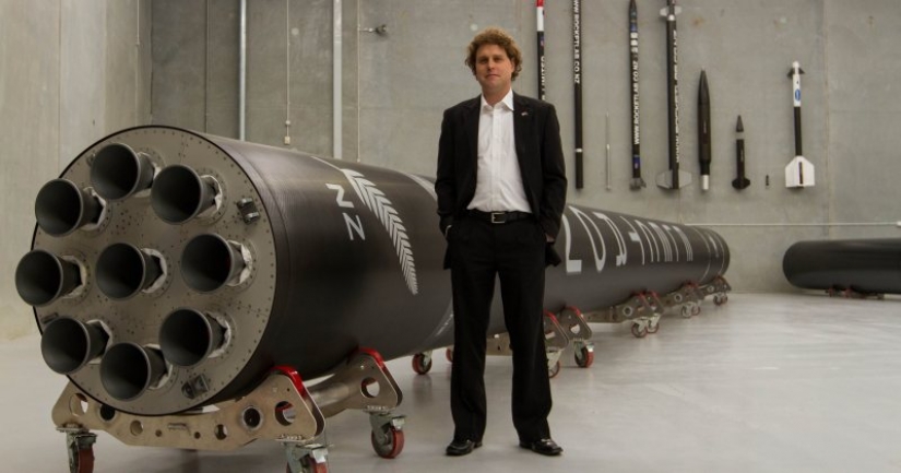 Who is Peter Beck and why he abruptly Elon musk