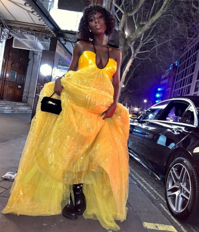 Who's jodie Turner-Smith is a black actress who will play the Queen