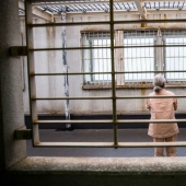 Why elderly people in Japan deliberately commit petty crimes and want to go to jail