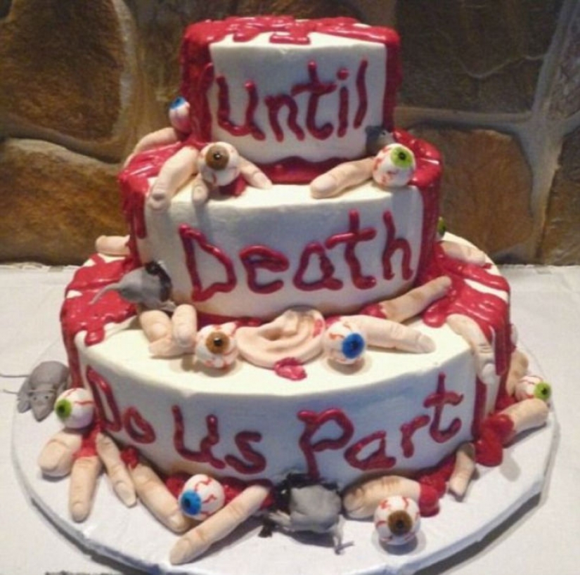 Worst wedding cakes that will bring tears to any bride