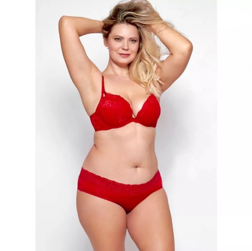 10 además del tamaño de los modelos que se ven más sexy que muchas mujeres flacas