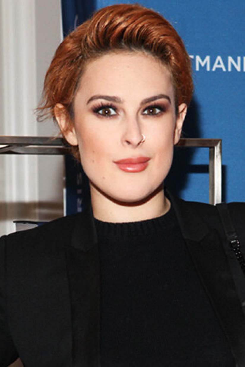 10 estrellas que han tenido cirugía plástica de mentón