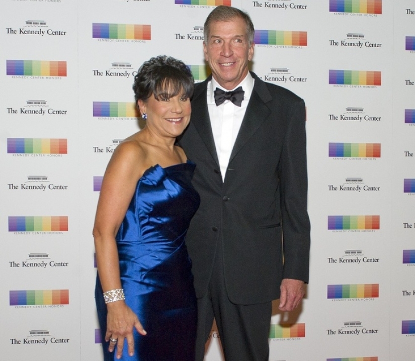 10 familias que controlan este mundo y nuestras vidas 10 familias que controlan este mundo y nuestras vidas