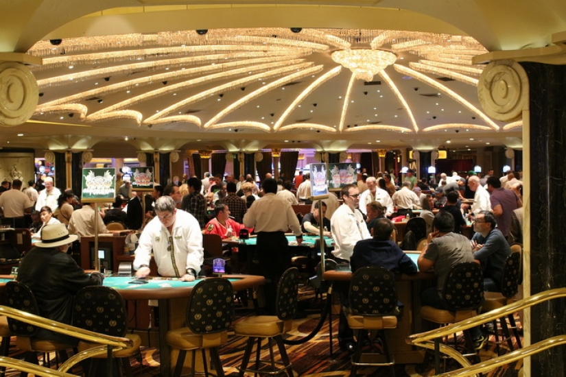 10 most bizarre and interesting facts about gambling and casinos