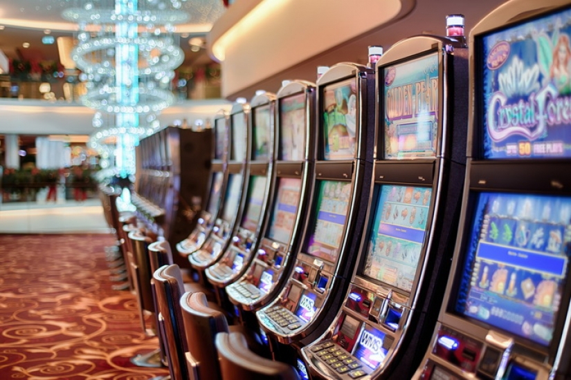 10 most bizarre and interesting facts about gambling and casinos