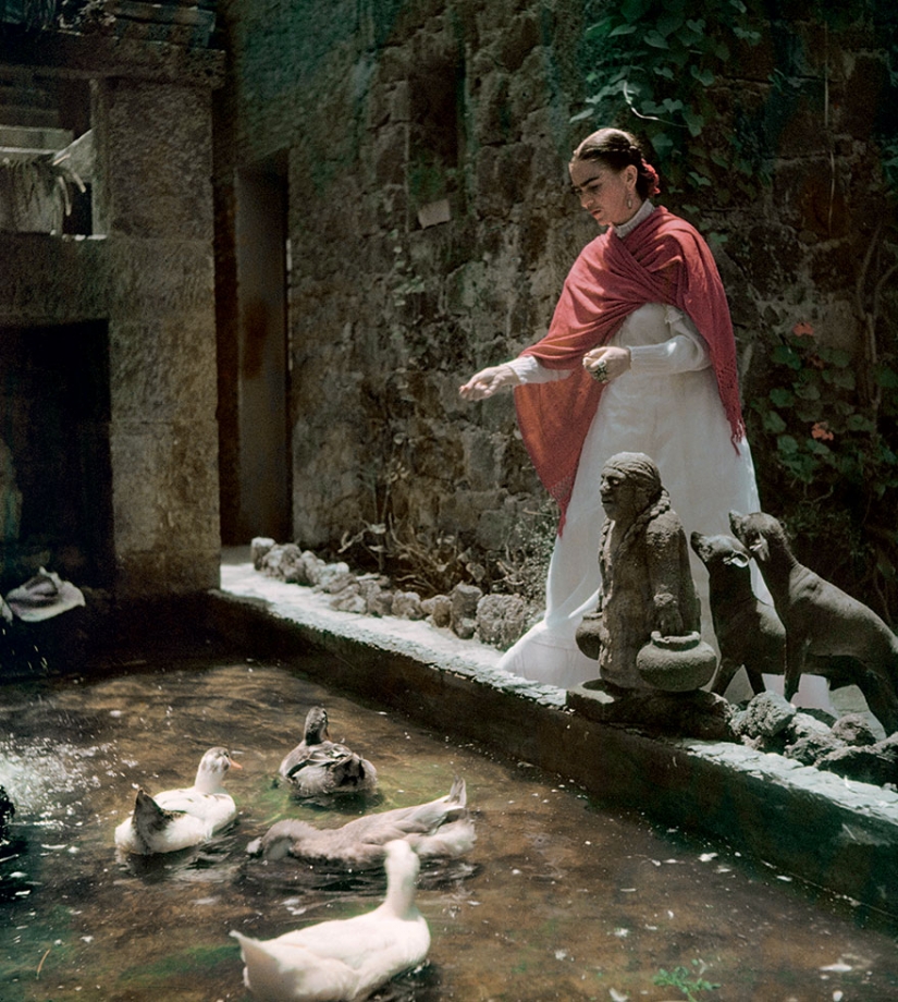 10 rare photos of Frida Kahlo in the last years of her life